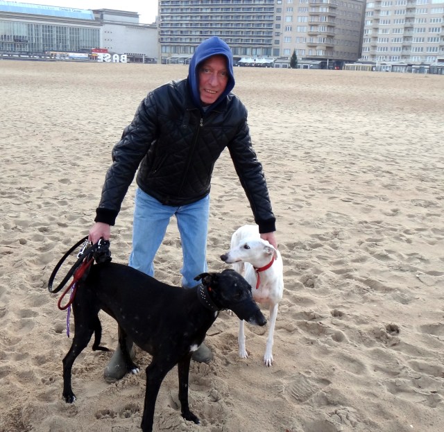 Roger et ses deux filles